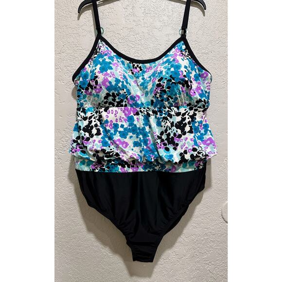 It Figures! Women’s One Piece Bathing Suit Size 24W Tummy Thiner Blue/Black - Picture 1 of 9